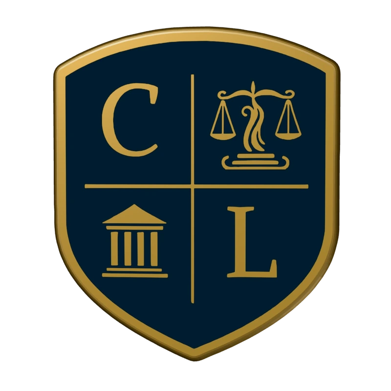 Brasão da Costa Leite: escudo azul com as letras C e L, uma balança e um templo, em dourado